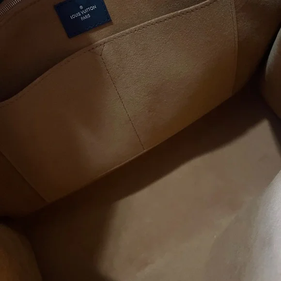 Louis Vuitton onthego gm bag - Picture 3 of 6